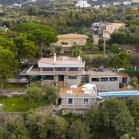 Vila Priora Sleeps 4 With Pool Air Con And Wifi