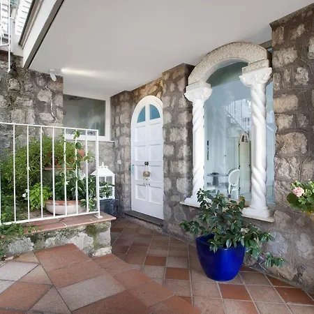 Vila Priora Sleeps 4 With Pool Air Con And Wifi *